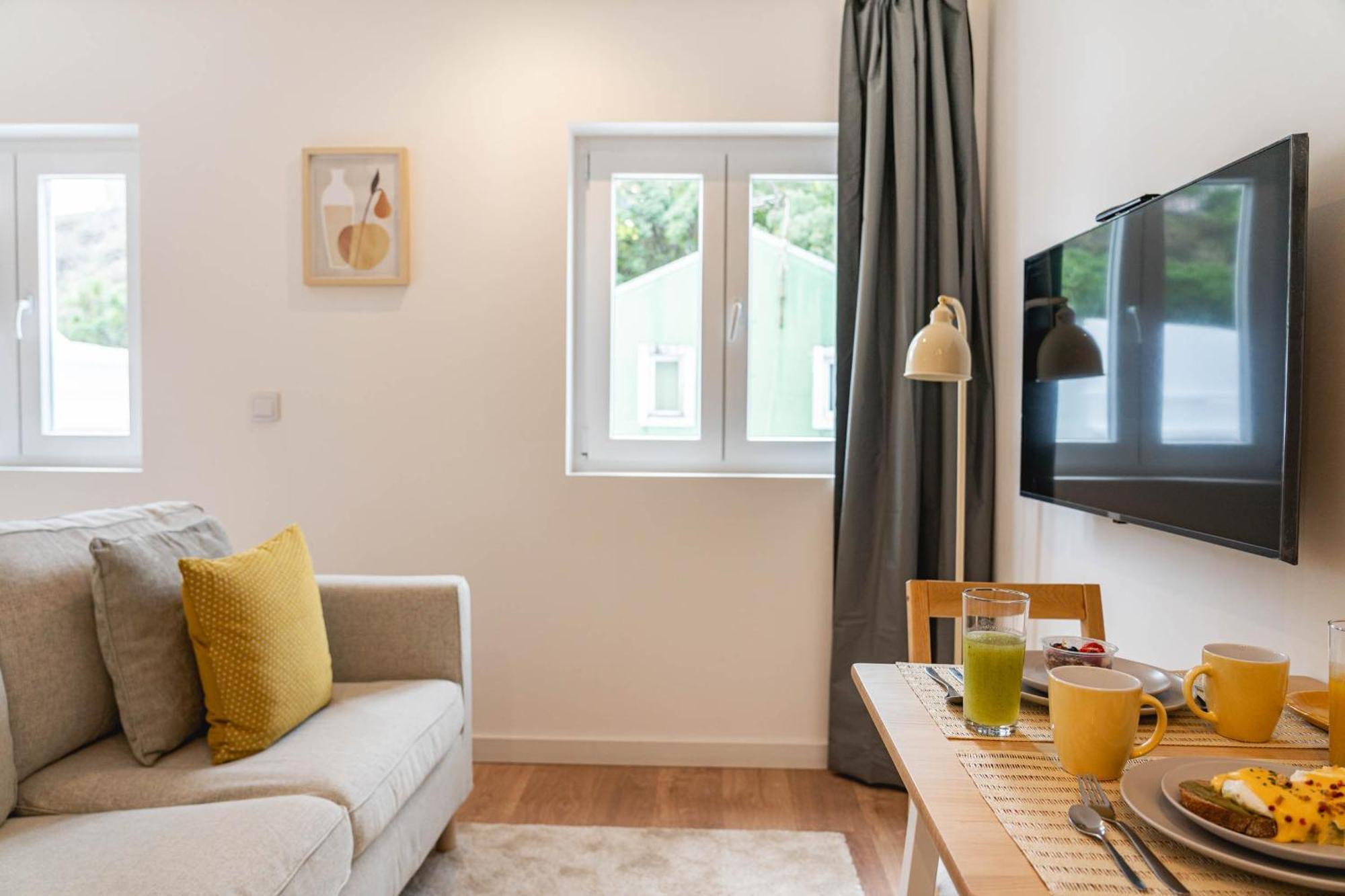 Blue Charm - Campolide Apartments Lisboa Ngoại thất bức ảnh