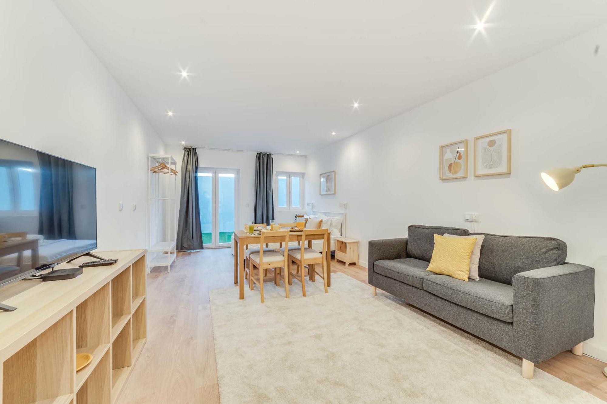 Blue Charm - Campolide Apartments Lisboa Ngoại thất bức ảnh